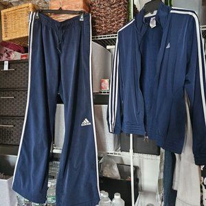 SOLD! Ladies adidas jogging suit - mint condition!